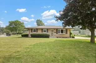 W178N8752 Hope Ln, Menomonee Falls, WI 53051 - Photo 1