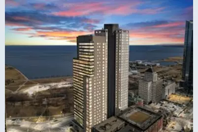 923 E Kilbourn Ave, Milwaukee, WI 53202 - Photo 1