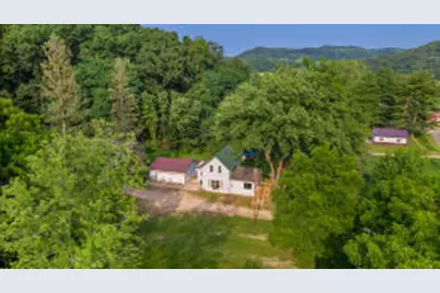 117  4th Ave, Melvina, WI 54619 - Photo 1