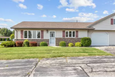 1424  Jackson St, New Holstein, WI 53061 - Photo 1