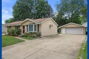 818 Villa Park Dr, West Bend, WI 53090 - Photo 1