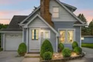 1107 Viebahn St, Manitowoc, WI 54220 - Photo 1