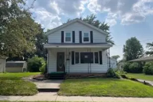 213 N 4th St, Palmyra, WI 53156 - Photo 1