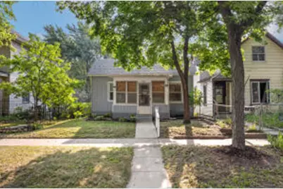 1438  Kane St, La Crosse, WI 54603 - Photo 1