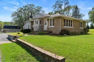 1341 W Decorah Rd, West Bend, WI 53095 - Photo 1