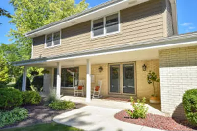 737  Cambridge Ct, Grafton, WI 53024 - Photo 1