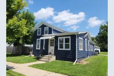 125 S 5th St, Delavan, WI 53115 - Photo 1