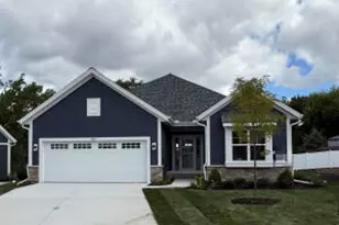 403 Sandy Cir, Pewaukee, WI 53072 - Photo 1