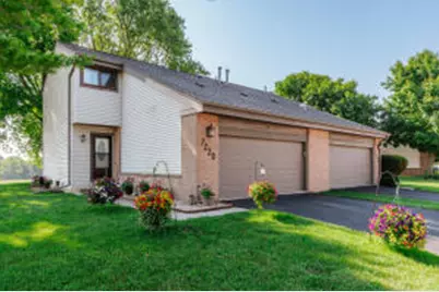 7220 S Delaine Dr, Oak Creek, WI 53154 - Photo 1