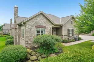 1047 Ann Marie Way, Oconomowoc, WI 53066 - Photo 1