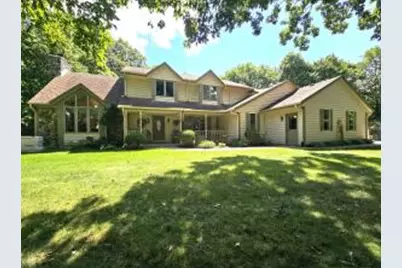 509  Wildwood Rdg, Richfield, WI 53017 - Photo 1