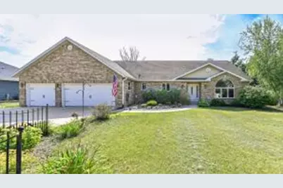 2116  Ravenswood Rd, Burlington, WI 53105 - Photo 1