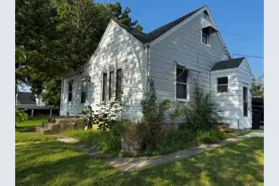 3860 S 39th St, Greenfield, WI 53221 - Photo 1