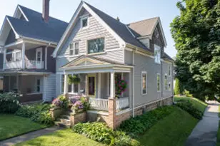 3043 S Superior St, Milwaukee, WI 53207 - Photo 1