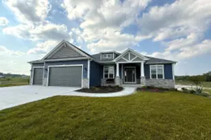 30224 Jeffrey Dr, Burlington, WI 53105 - Photo 1