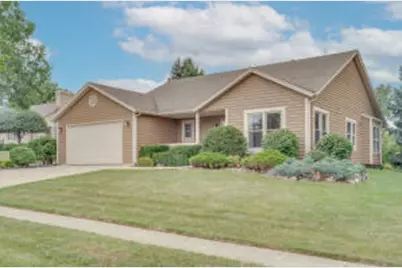 4416  29th St, Kenosha, WI 53144 - Photo 1