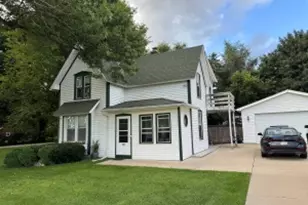 140 W Main St, Wales, WI 53183 - Photo 1