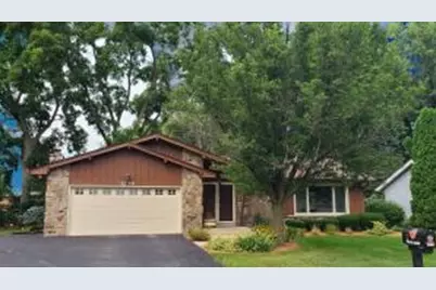 3274 N Elmwood Dr, Racine, WI 53405 - Photo 1