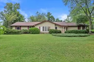 1788 Woodsfield Dr, Richfield, WI 53076 - Photo 1
