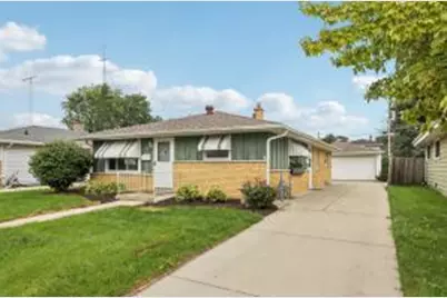 1723  West Lawn Ave, Racine, WI 53405 - Photo 1