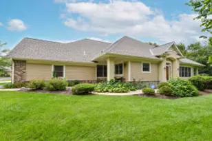 7973 S Susanna Ct, Franklin, WI 53132 - Photo 1