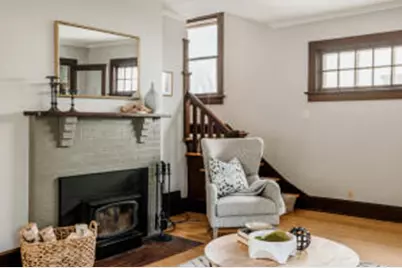 2405 E Stratford Ct, Shorewood, WI 53211 - Photo 1