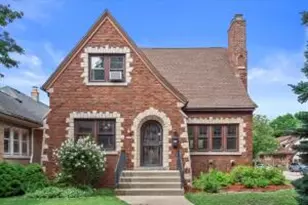 2377 N 60th St, Wauwatosa, WI 53210 - Photo 1