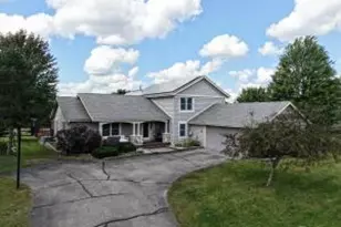 W361S2389 Scuppernong Dr, Ottawa, WI 53118 - Photo 1