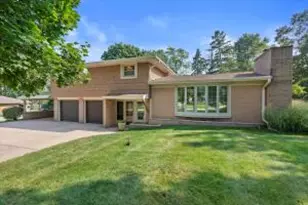 11331 W Carroll Circle, Franklin, WI 53132 - Photo 1