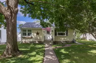 1116 26th St, La Crosse, WI 54601 - Photo 1