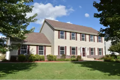 W174N9948  Meadow Creek Ct, Germantown, WI 53022 - Photo 1