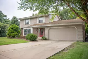 4916 W Joleno Ct, Brown Deer, WI 53223 - Photo 1