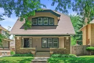 2430 N Grant Blvd, Milwaukee, WI 53210 - Photo 1