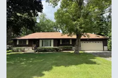 9331 S 92nd St, Franklin, WI 53132 - Photo 1