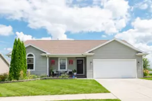 225 S Maple Ln, Whitewater, WI 53190 - Photo 1