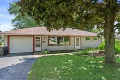 627  Pine St, Mukwonago, WI 53149 - Photo 1