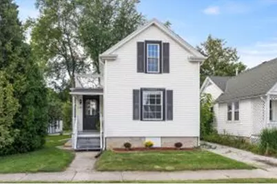 1123  12th Ave, Grafton, WI 53024 - Photo 1