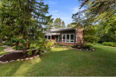 168 E Spooner Rd, Fox Point, WI 53217 - Photo 1