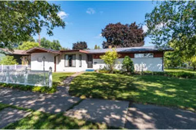 2329  23rd St, La Crosse, WI 54601 - Photo 1