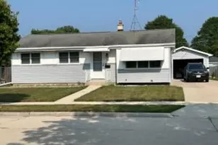 3003 S 21st St, Sheboygan, WI 53081 - Photo 1