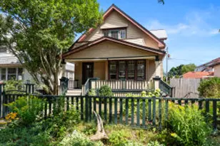 3806 N Maryland Ave, Shorewood, WI 53211 - Photo 1