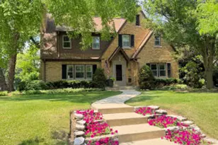 906 Emerson Ave, South Milwaukee, WI 53172 - Photo 1