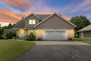 33163 Washington Ave, Racine, WI 53105 - Photo 1