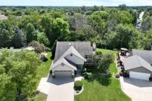 641 E Bridlewood Ln, Oak Creek, WI 53154 - Photo 1