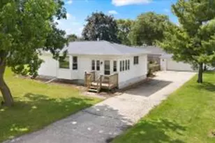 2907 Elizabeth Ln, Twin Lakes, WI 53181 - Photo 1