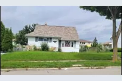 2028 W Whitaker Ave, Milwaukee, WI 53221 - Photo 1