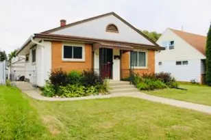 818 S 94th St, West Allis, WI 53214 - Photo 1