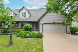 7480 Carter Circle, Franklin, WI 53132 - Photo 1