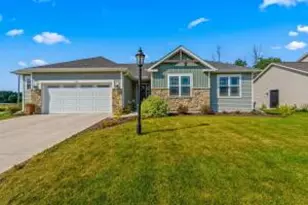 1790 Morgan Station Ct, Oconomowoc, WI 53066 - Photo 1