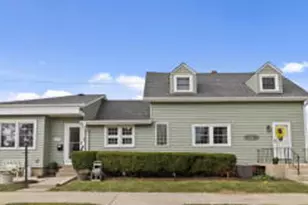 1319 Marquette Ave, South Milwaukee, WI 53172 - Photo 1